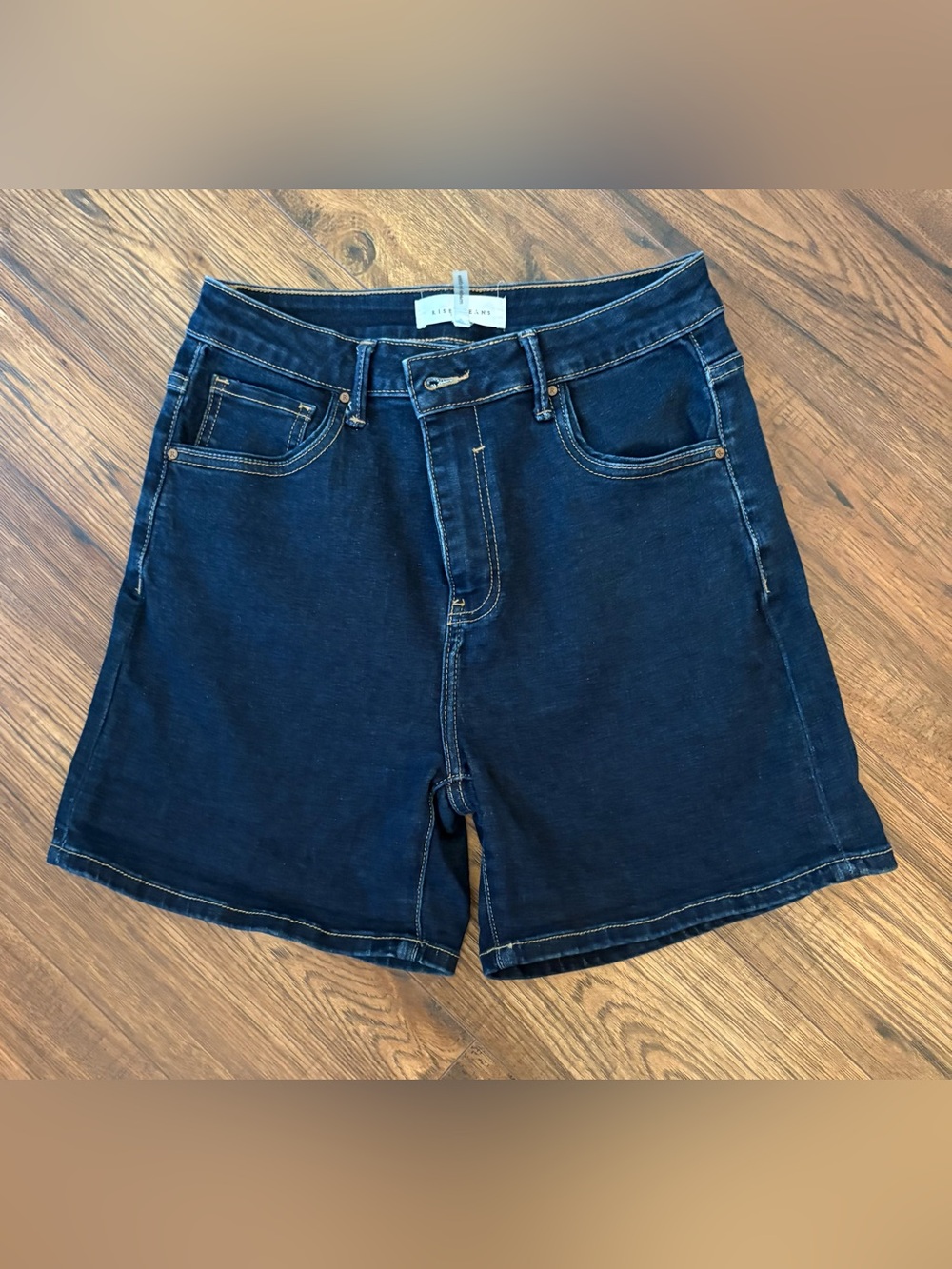 Risen Dark Blue Denim Jean Shorts - Classic Five-Pocket Size L